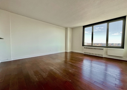 3333 Broadway - Photo 1