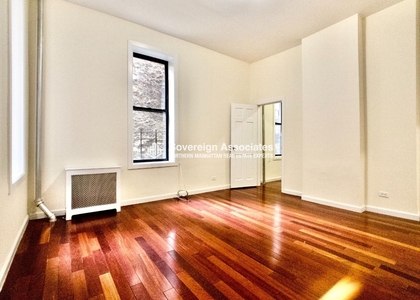 255 Fort Washington Avenue - Photo 1