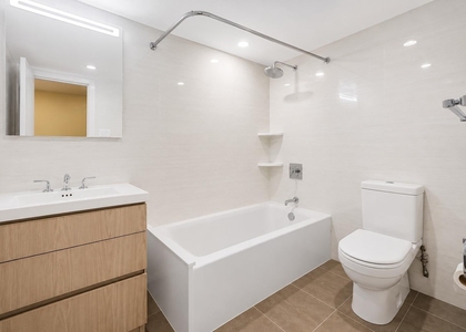 East 80th Street - Photo 1