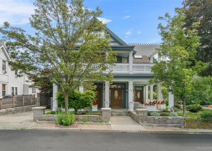 43 Ackerman Street - Photo 1