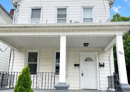 331 Somerset Street - Photo 1