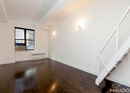 43 W 16th Street - Photo 1