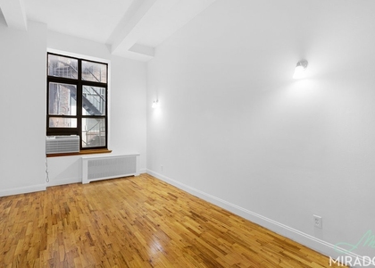 43 W 16th Street - Photo 1