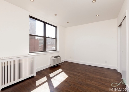 255 W 14th Street - Photo 1
