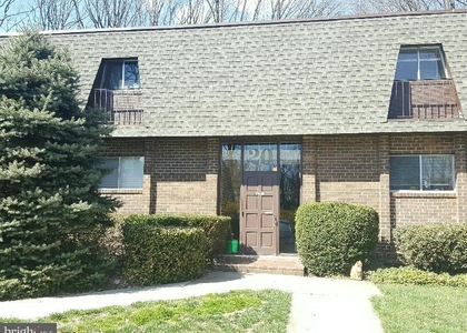 11620 Vantage Hill Road - Photo 1