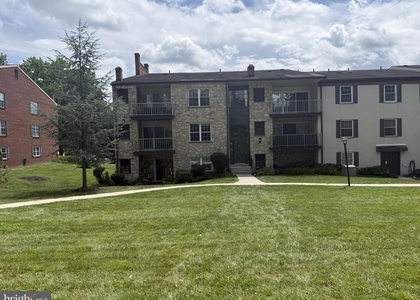 347 Drummers Lane - Photo 1