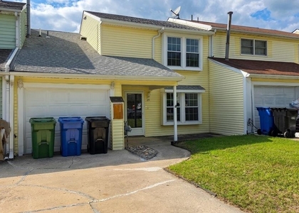 29 Fomalhaut Avenue - Photo 1