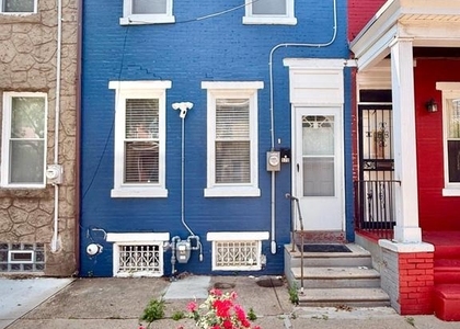 570 Line Street - Photo 1