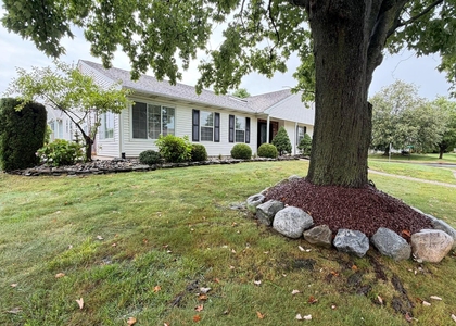 2 Windmill Court - Photo 1