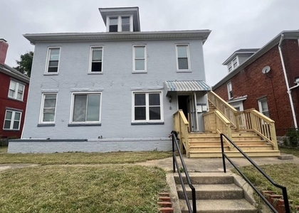 809 Mulberry Avenue - Photo 1