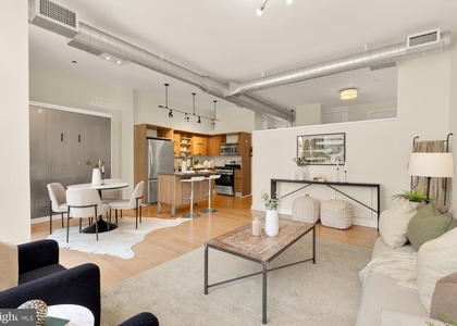 1390 V Street Nw - Photo 1