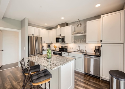 4704 Sunset Trl - Photo 1