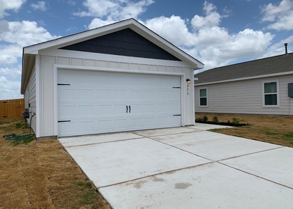 973 Shady Brook - Photo 1