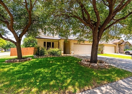 1016 Tom Seaver Pl - Photo 1