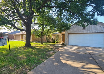 8506 Hillrock Dr - Photo 1