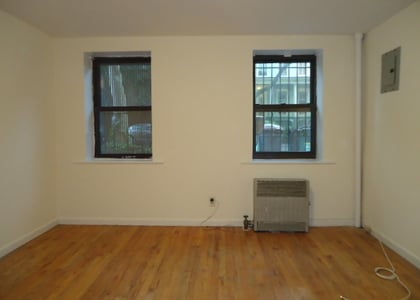 99 South Oxford Street - Photo 1