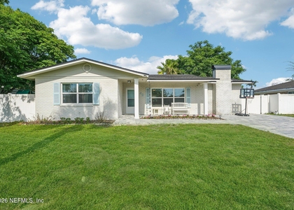42 Dolphin Boulevard - Photo 1