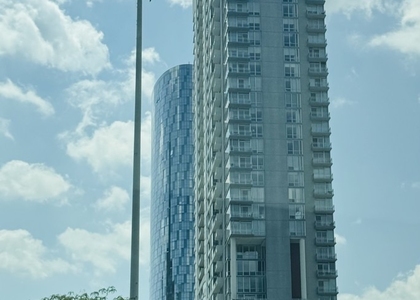 737 W Washington Boulevard - Photo 1