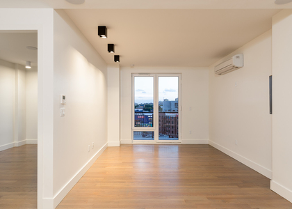 1068 Fulton St - Photo 1