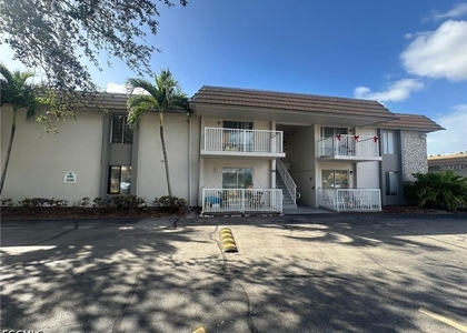 1830 Maravilla Avenue - Photo 1