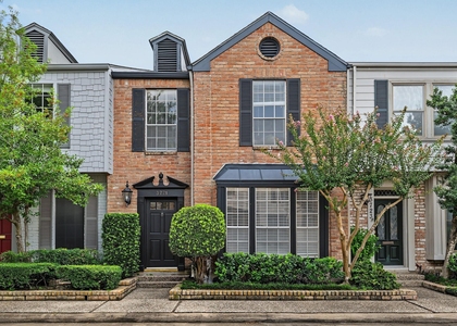 3721 Wakeforest - Photo 1