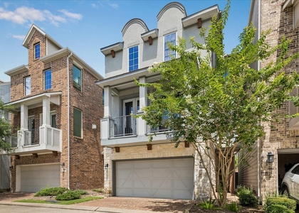 1704 Oak Leaf Pass Drive - Photo 1
