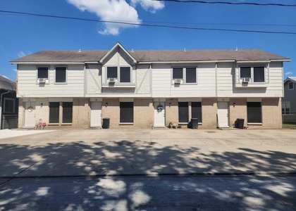 517 5th Street - Photo 1