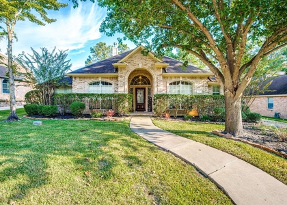 35 W Pines Drive - Photo 1