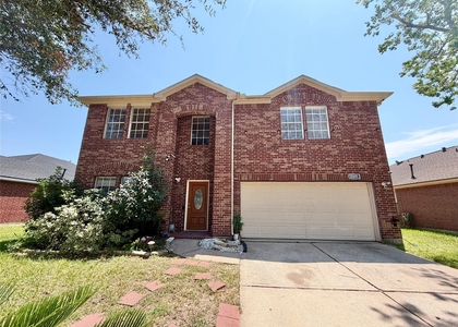 2305 Ames Street - Photo 1