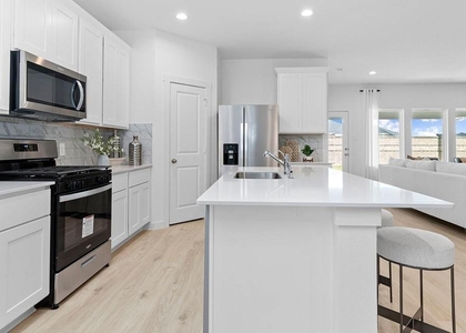 3614 Melbourne Manor - Photo 1