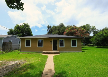 520 Mckee Street - Photo 1