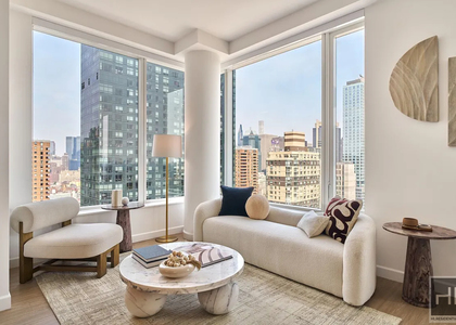 10th Avenue - Photo 1