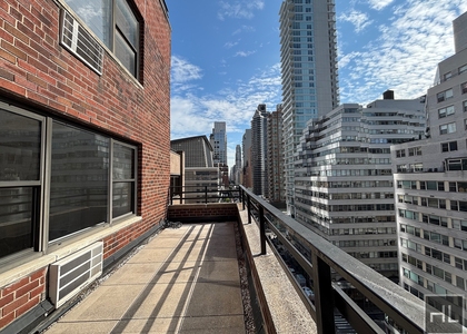 East 57 Street - Photo 1