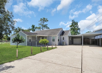 10210 Moers Road - Photo 1