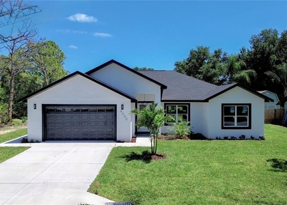 4000 Garienda Avenue - Photo 1