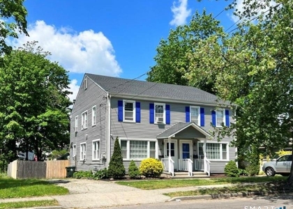 1079 Brooklawn Avenue - Photo 1