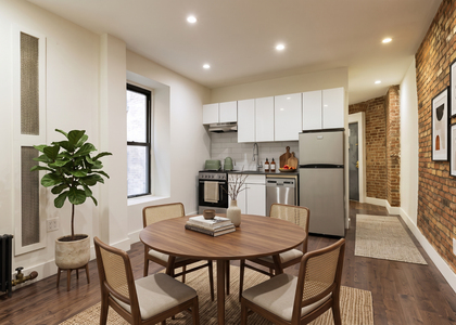 4 Saint Nicholas Terrace #3 - Photo 1