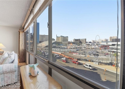 205 E Harmon Avenue - Photo 1