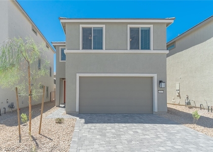 6017 Fennerwick Avenue - Photo 1
