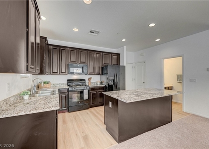 7760 Petite Pillar Court - Photo 1
