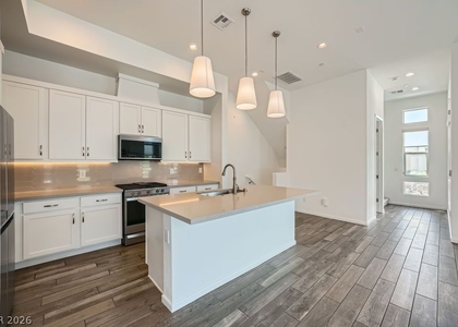 11821 Stone Run Avenue - Photo 1