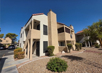 4941 Newport Cove Drive - Photo 1