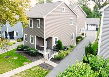 156 Broad St - Photo 1