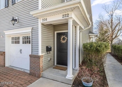 222 S Bridge Avenue - Photo 1