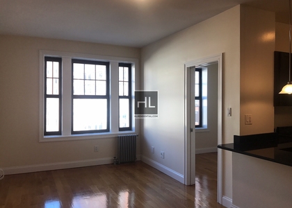 West 11 Street - Photo 1