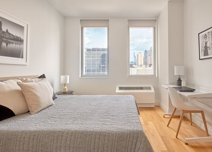 West 54th Street - Photo 1