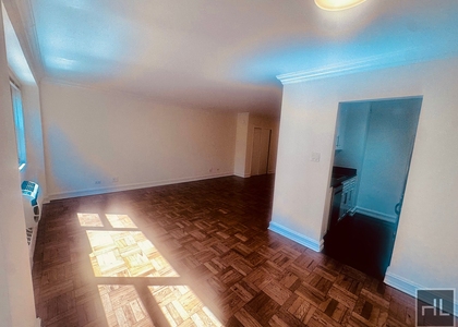 East 79 Street - Photo 1