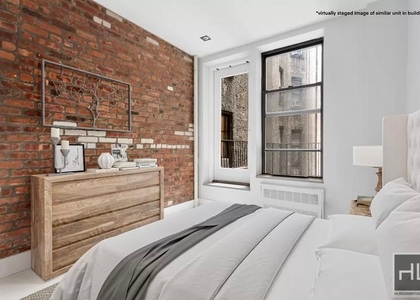 Stanton Street - Photo 1