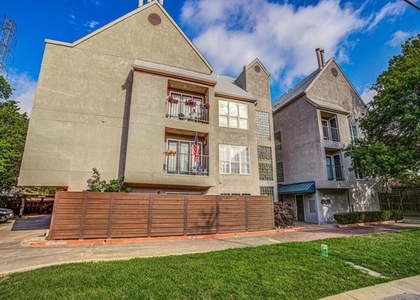 4303 Buena Vista Street - Photo 1