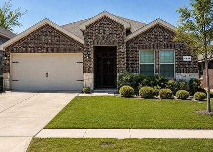 2438 Conklin Drive - Photo 1
